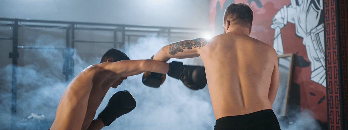 Com que frequência é que os lutadores de MMA e os pugilistas perdem os seus dentes?