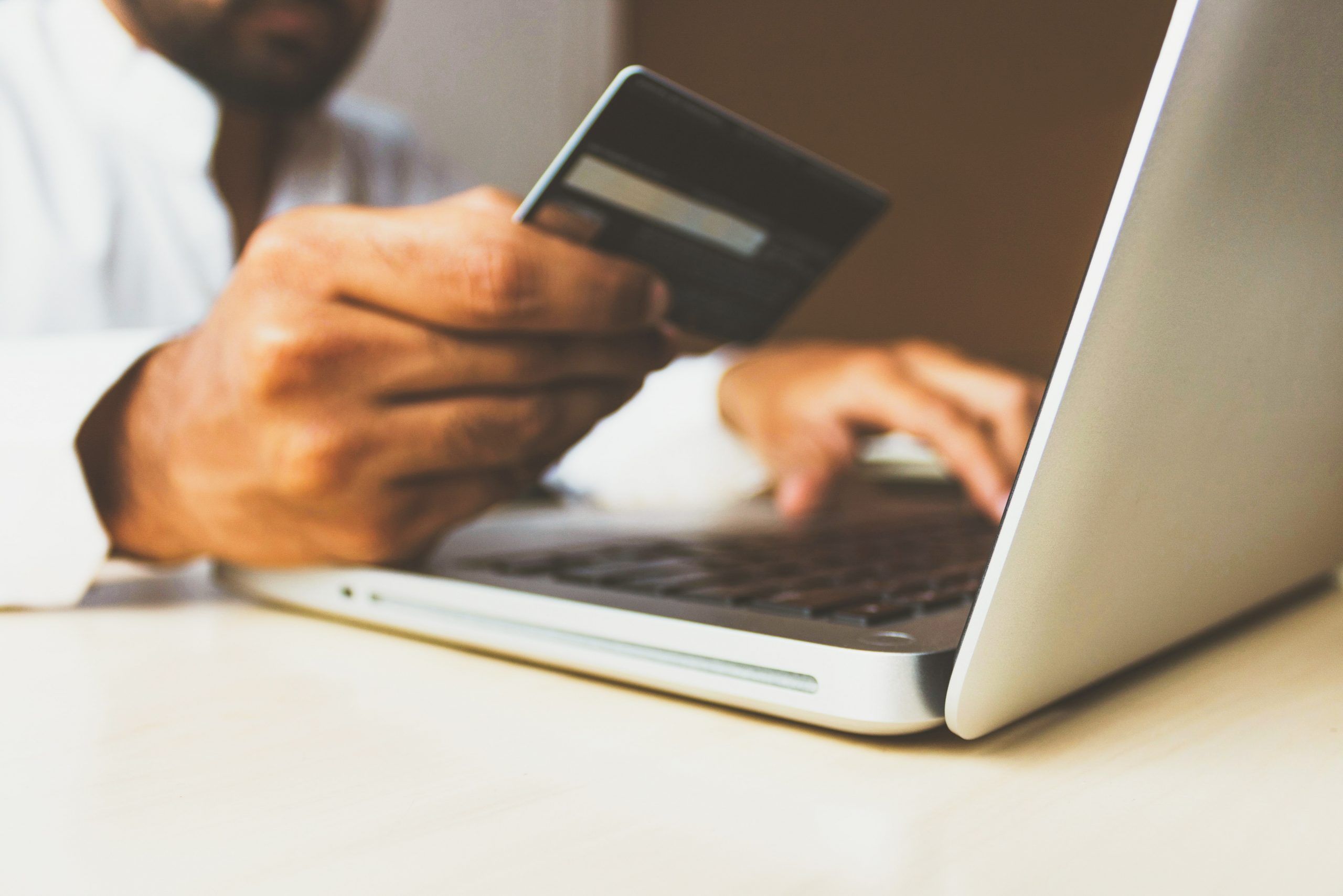 5 dicas para melhorar a experiência do cliente no e-commerce
