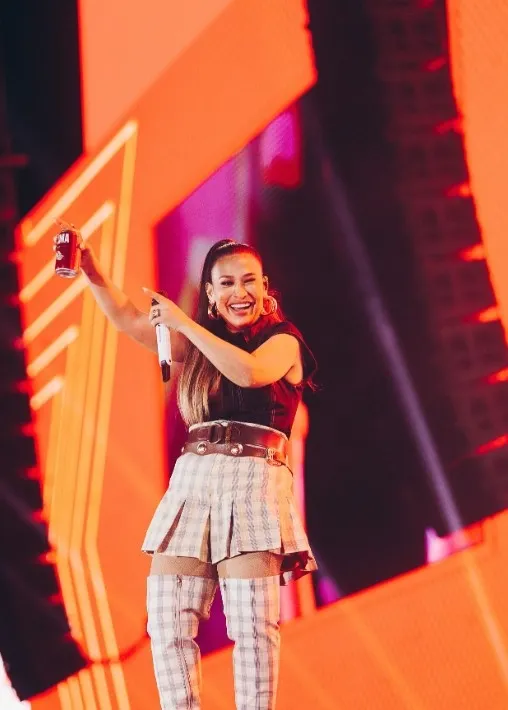 Branded music ganha força com Brahma e Simone Mendes