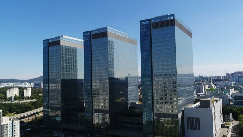 OpenAI e Samsung anunciam parceria estratégica para acelerar data centers de AI