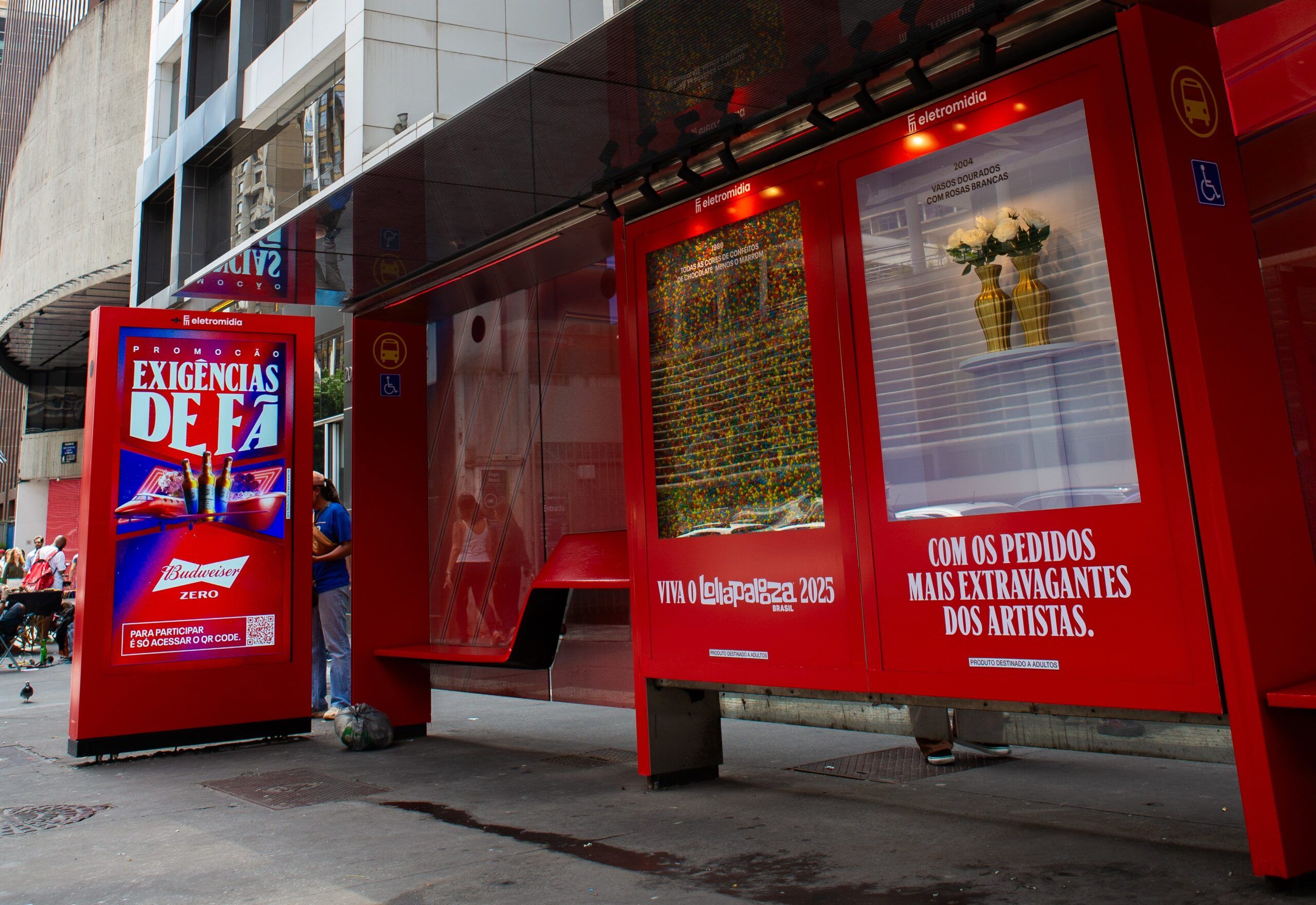 Budweiser expõe exigências de artistas em OOH na Paulista