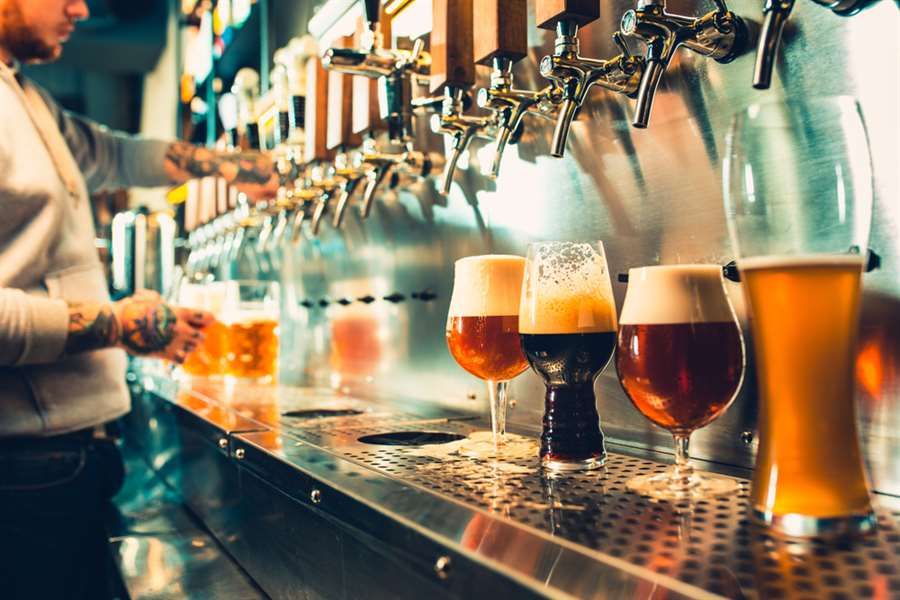 No mês das confraternizações, Cervejaria Ambev realiza cursos gratuitos de conhecimento cervejeiro