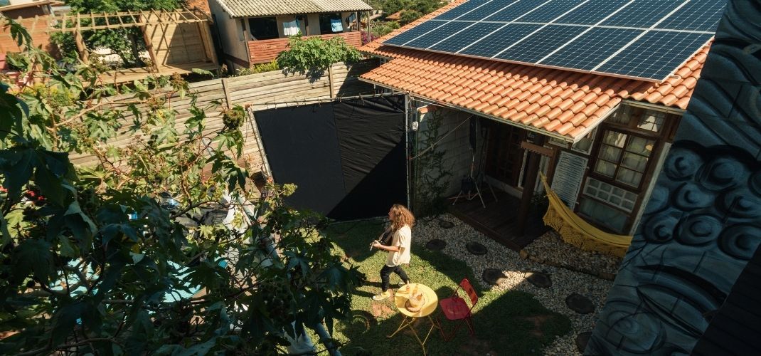 Cerveja Sol “pega emprestada” música de Vitor Kley