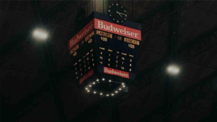 Budweiser reforça seus laços com a NBA e convoca Emicida para contar história dentro e fora das quadras