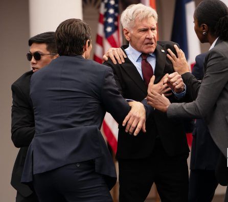 captain-america-harrison-ford-03-e1739457963865-446x395.jpg