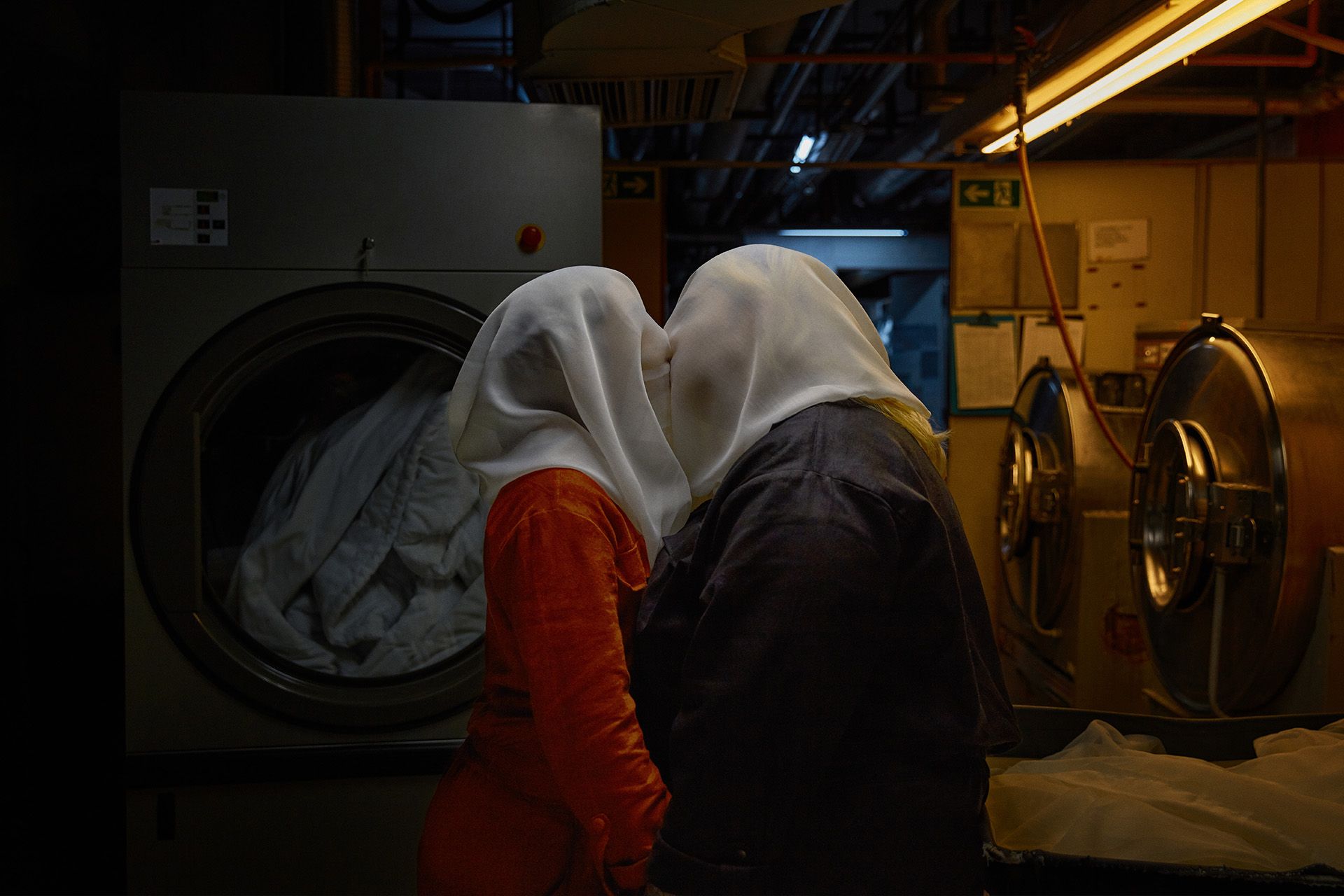 Beijos Icônicos, do Mercado Livre,  vira exposição no Museu da Diversidade Sexual