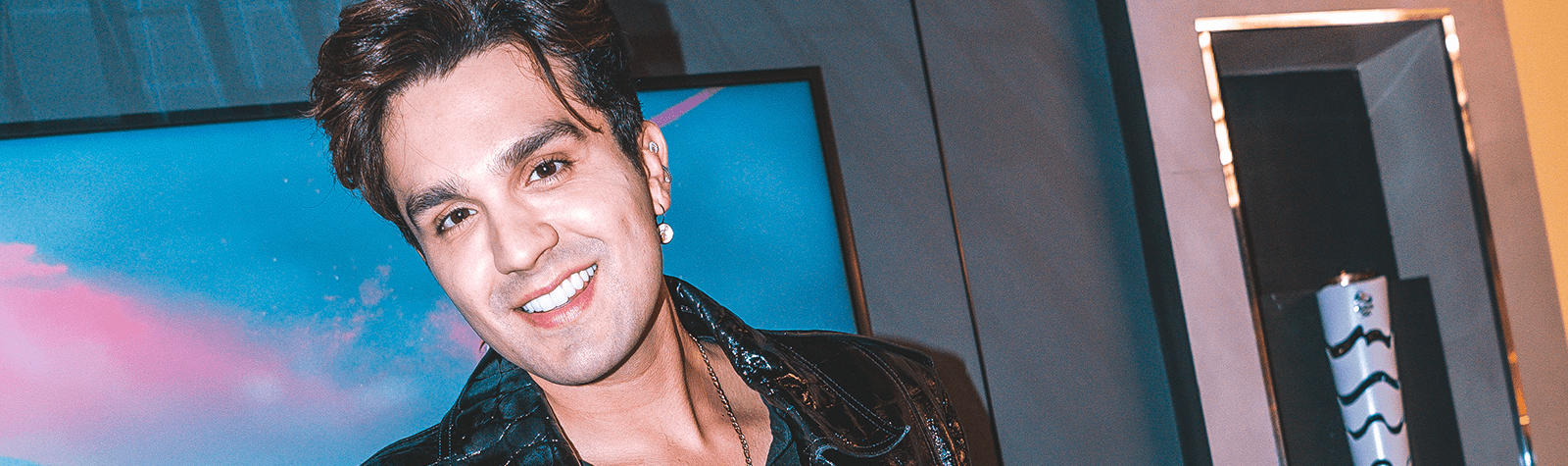 Stanley lança collab com Luan Santana para celebrar 15 anos do hit “Meteoro”