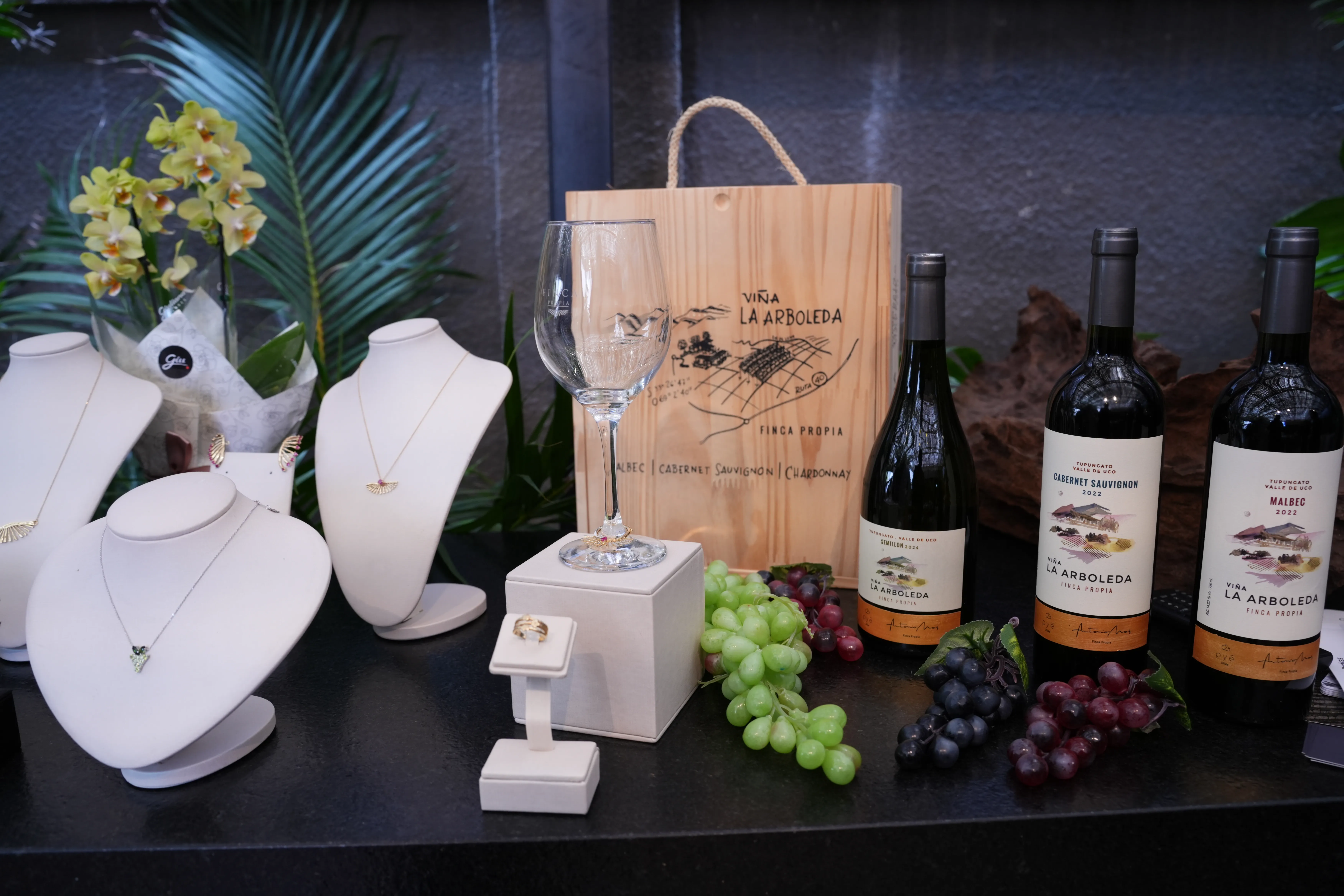 Pyē Joias e Finca Propia celebram tradição em coleção exclusiva
