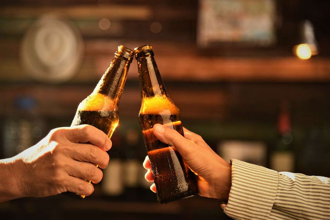 Dia do Amigo: Brahma presenteia consumidores com um ano de chopp