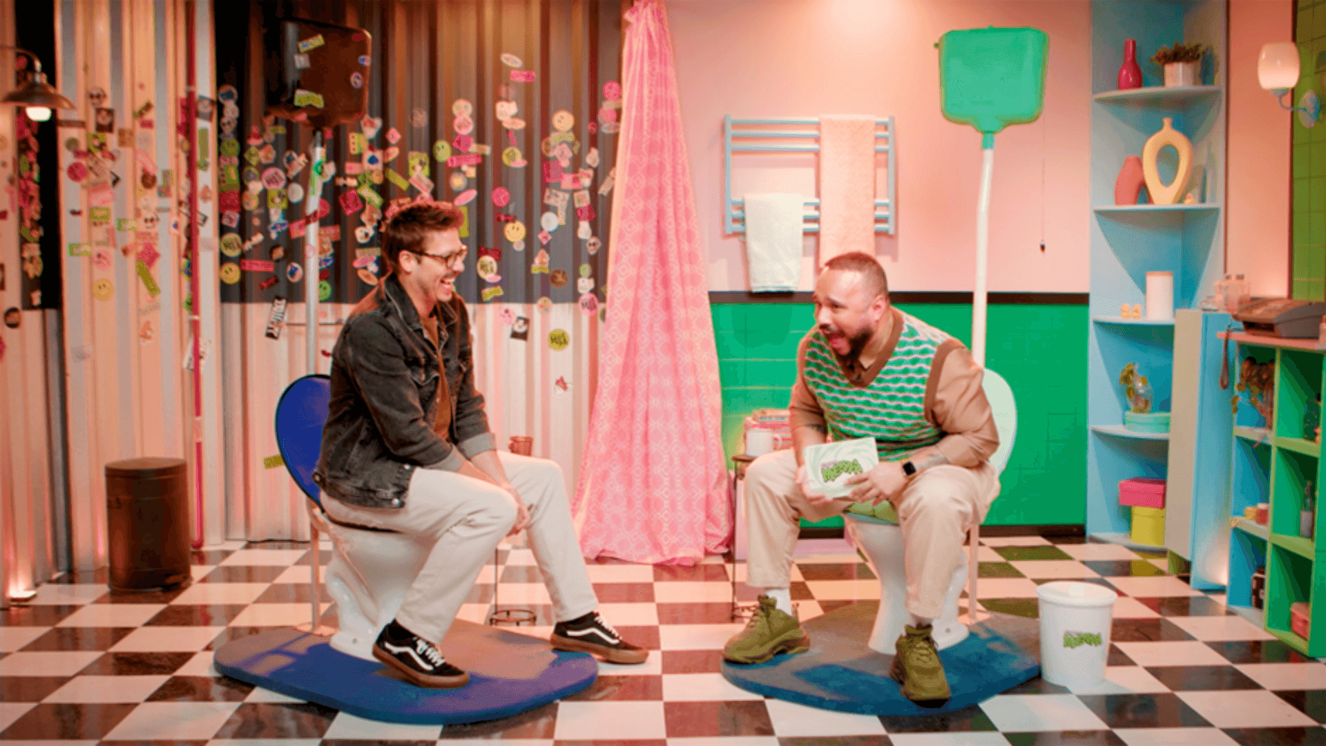 Em parceria com FreeCô, Porta dos Fundos lança talk show ‘Papo de Merda’