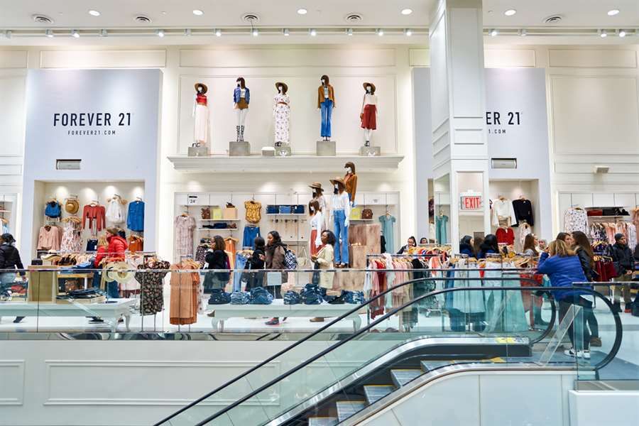 Prestes a declarar falência, varejista Forever 21 tenta um plano de reestruturação