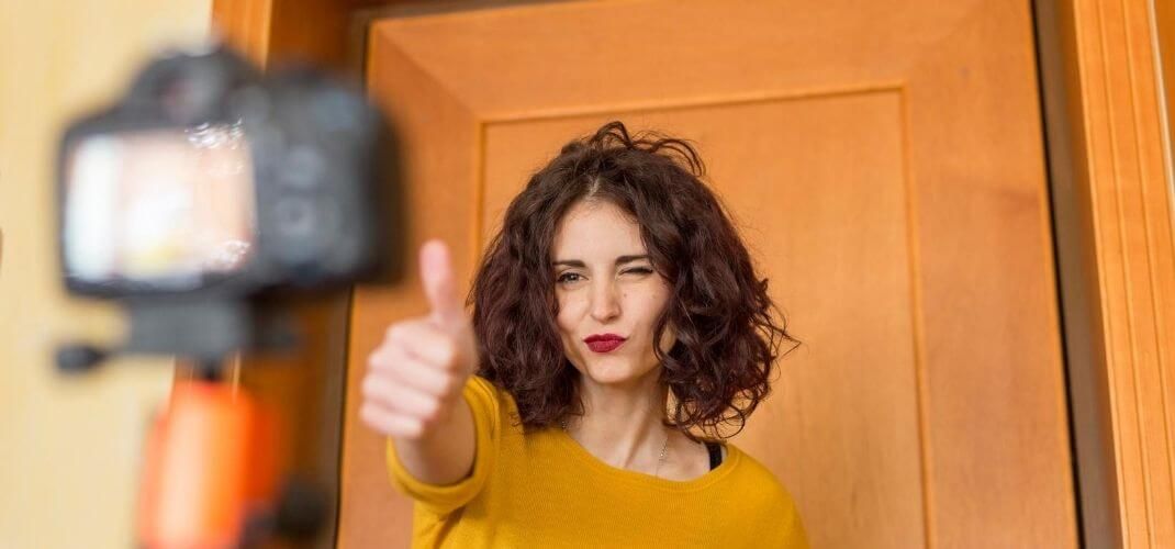 Avalie CPM, Engajamento e ROI e contrate o influencer certo