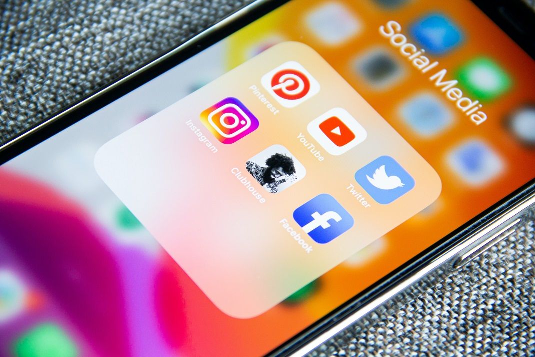 Clubhouse: saiba mais sobre como utilizar a rede social comercialmente