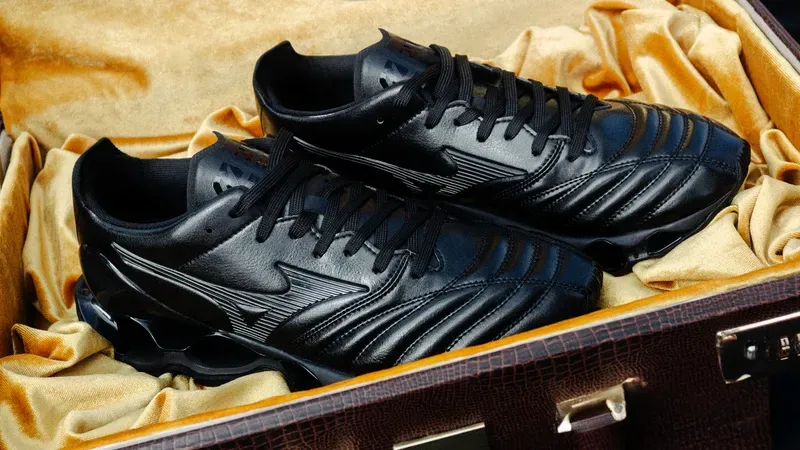 Mizuno lança Prophecy Morelia e homenageia o futebol da quebrada