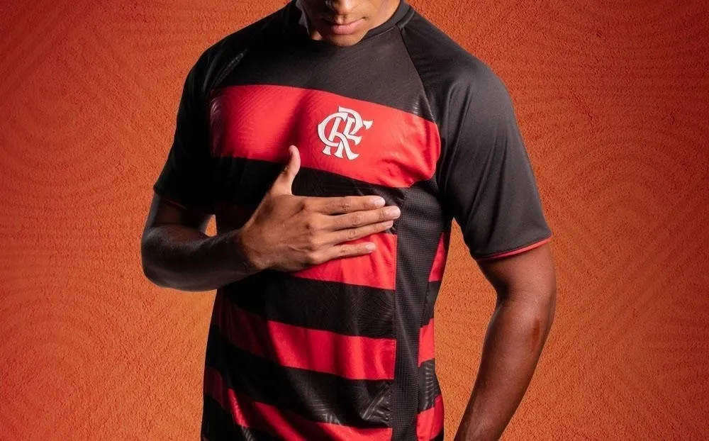 Shopee e Flamengo lançam camisa exclusiva para celebrar o Tetracampeonato da América