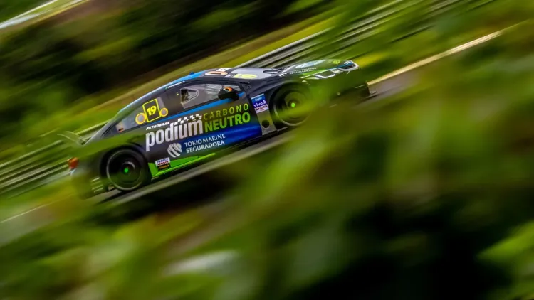 Tokio Marine renova parceria com Felipe Massa na Stock Car Pro Series