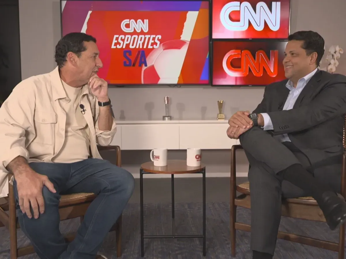 PVC analisa Seleção, Neymar e desafios do futebol brasileiro na CNN