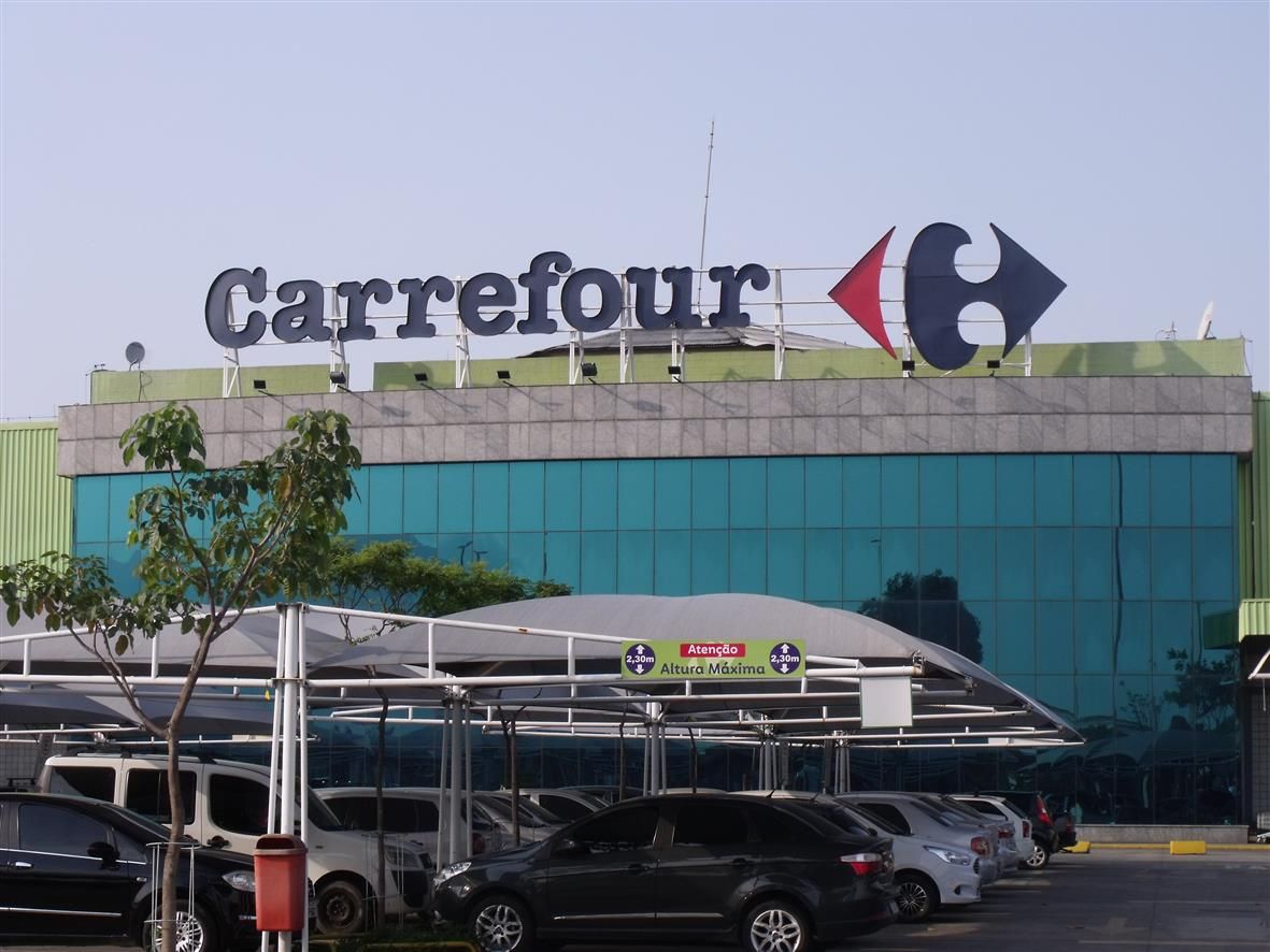 Carrefour se retrata após declarações de CEO sobre carne brasileira