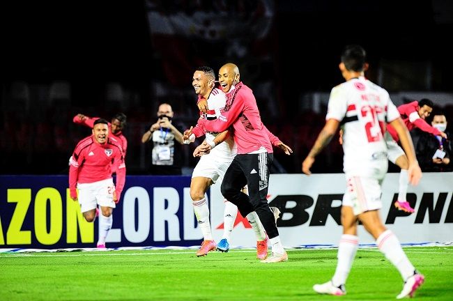 Final-Paulistao-2021-Rodrigo-Corsi-Alexandre-Battibugli-e-Anderson-Rodrigues2.jpg