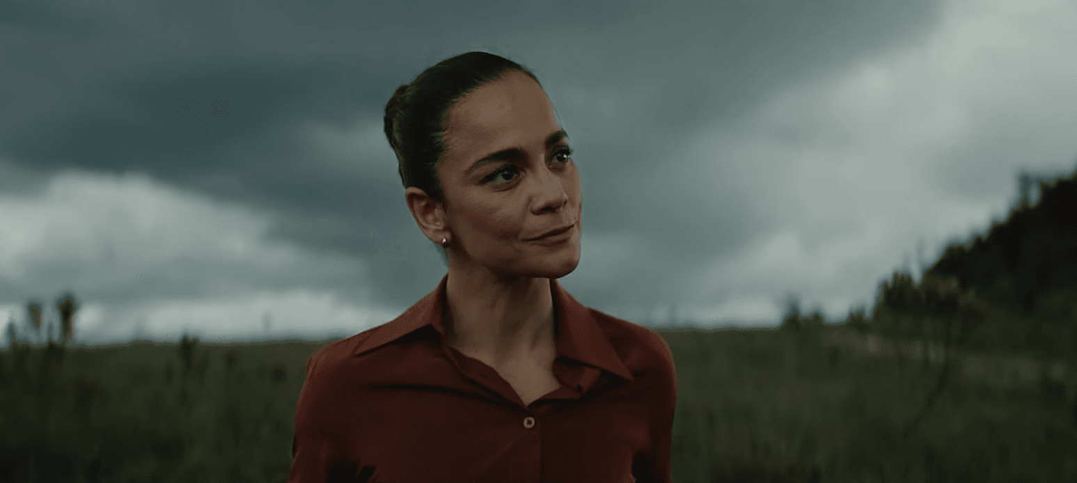 AlmapBBDO faz releitura de propaganda clássica de Johnnie Walker