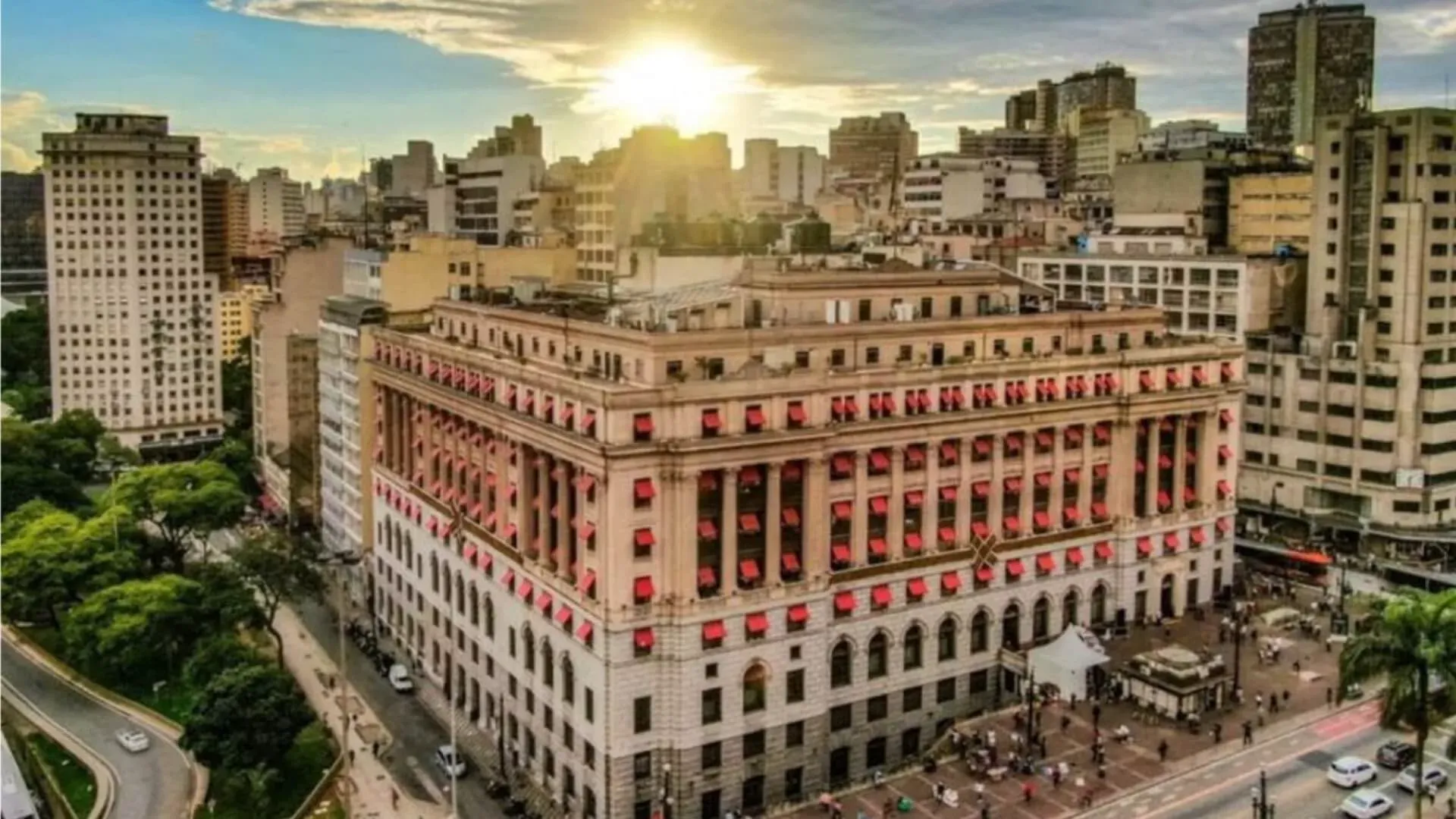 Shopping Light comemora 470 anos de São Paulo com Mostra Cultural
