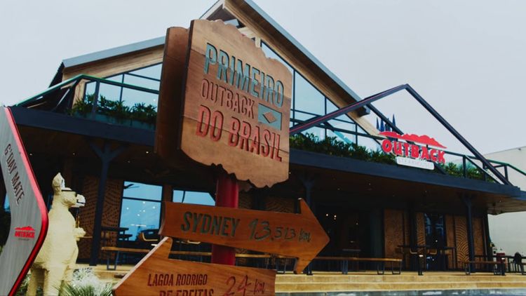 Outback reinaugura primeira unidade no Brasil com projeto sustentável e cardápio exclusivo