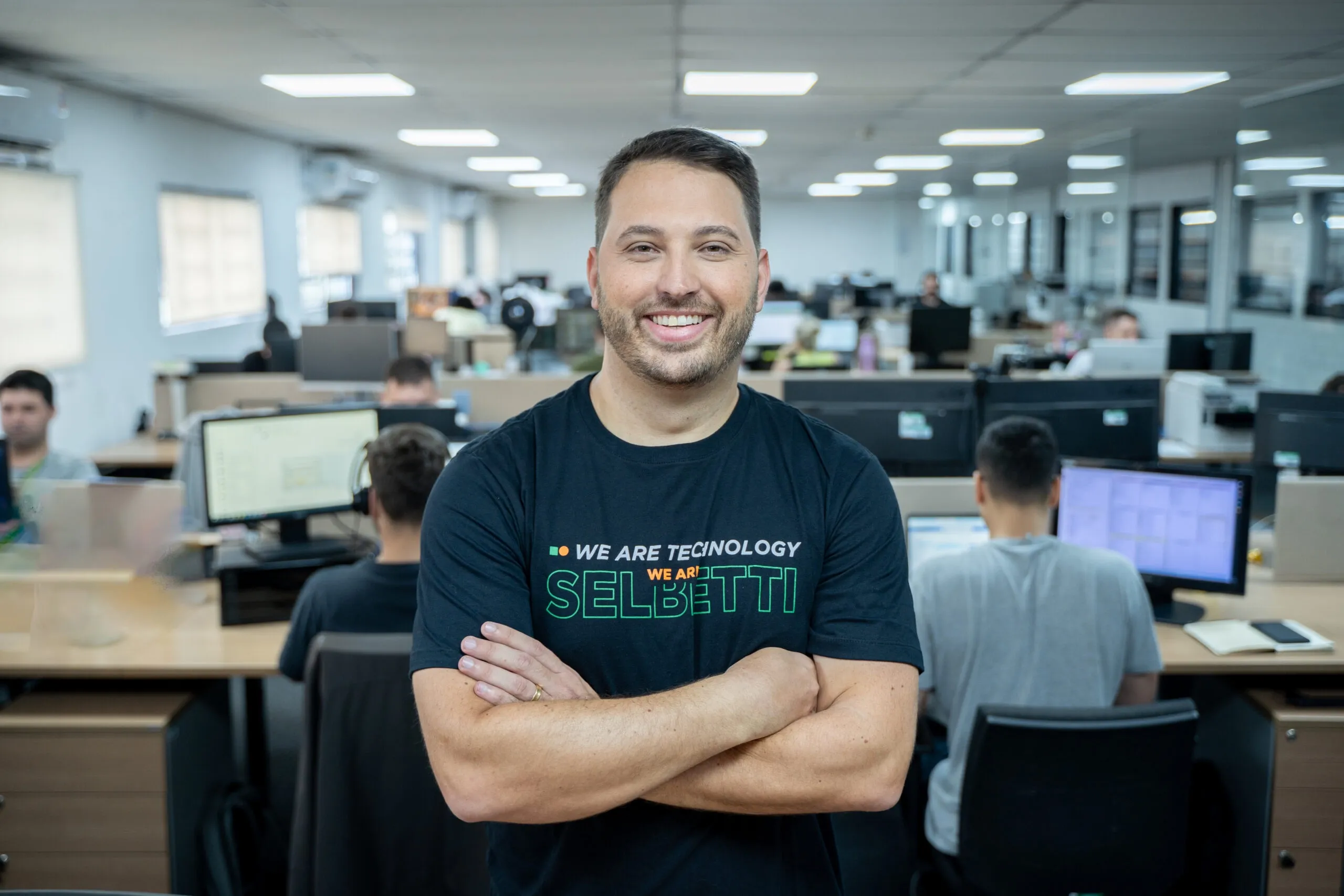 Selbetti e Precisio lançam plataforma que transforma câmeras em fontes de inteligência com IA