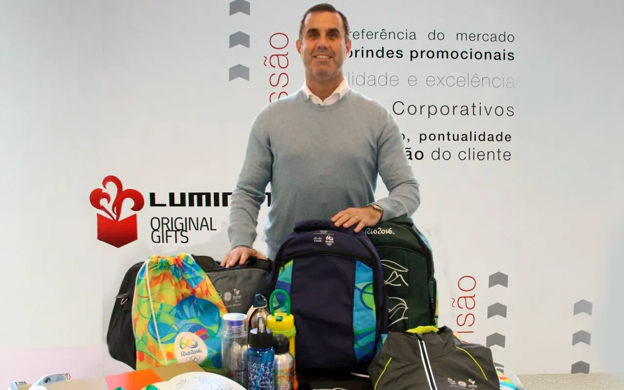 Estratégia de Brindes Corporativos: Como evitar os 3 erros que 87% das empresas cometem
