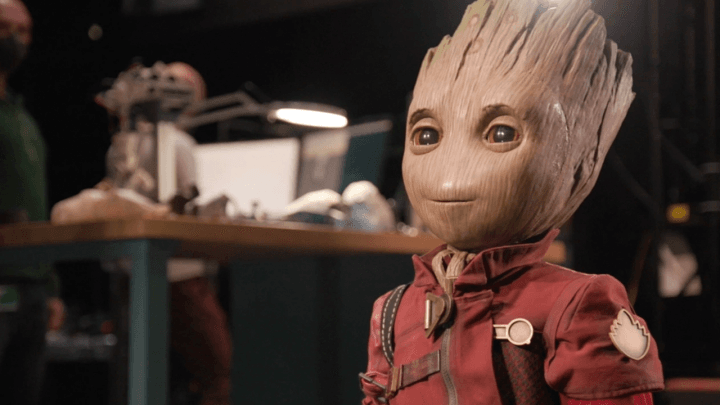 Disney cria robô do Groot para andar em parques temáticos