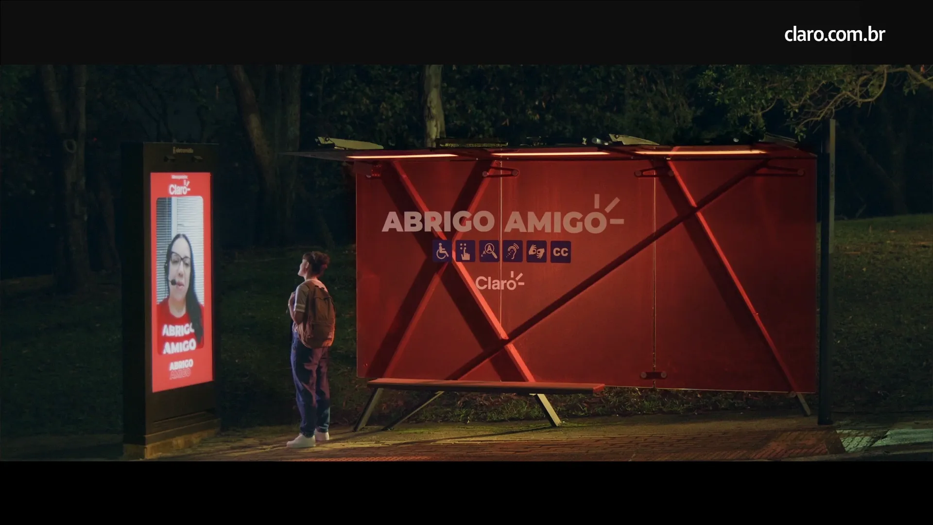 Nova campanha da Claro reforça posicionamento como operadora única e integrada