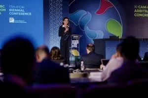 Congresso CAM-CCBC de Arbitragem discute papel da Inteligência Artificial no campo jurídico