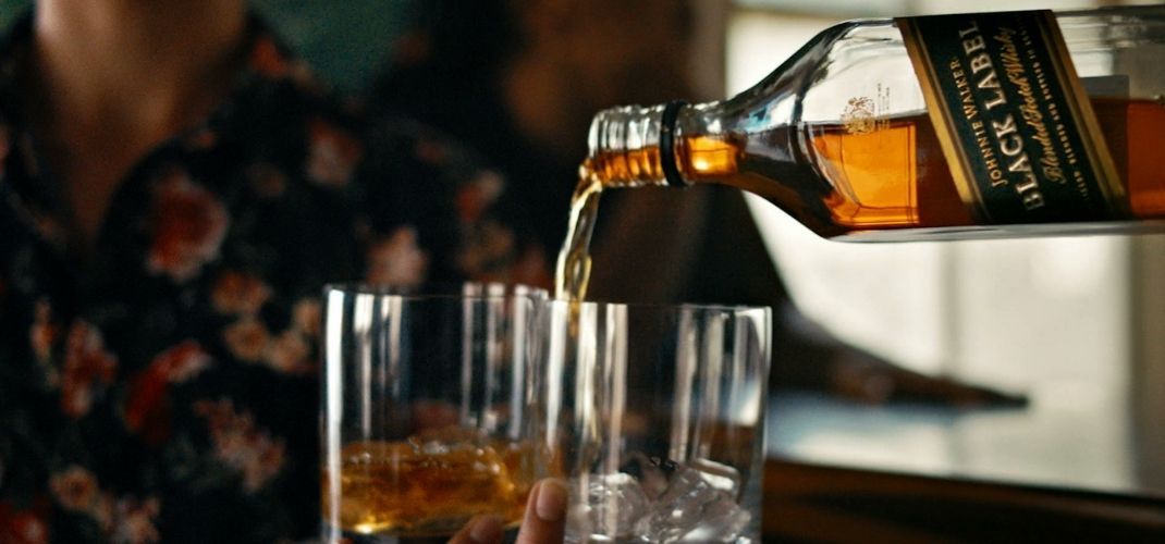 Johnnie Walker traz ‘Keep Walking’ em filme para comemorar 200 anos