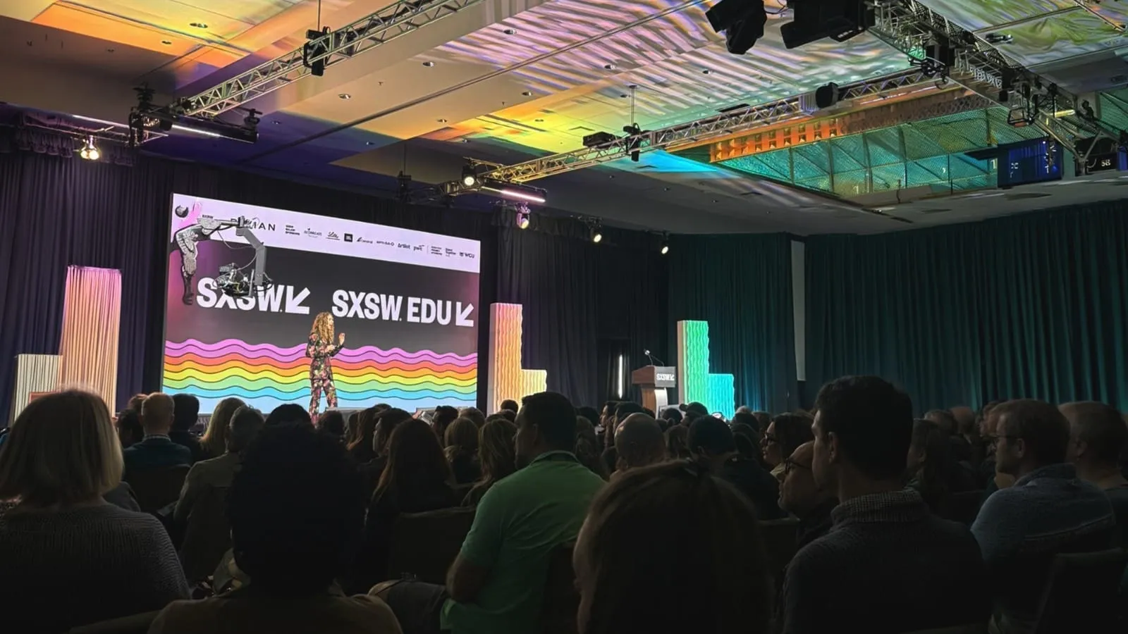 Menos hype, mais clareza: o saldo do SXSW 2026 para quem constrói o futuro das marcas