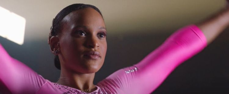 Shang-Chi e a Lenda dos Dez Anéis: Rebeca Andrade estrela campanha do filme