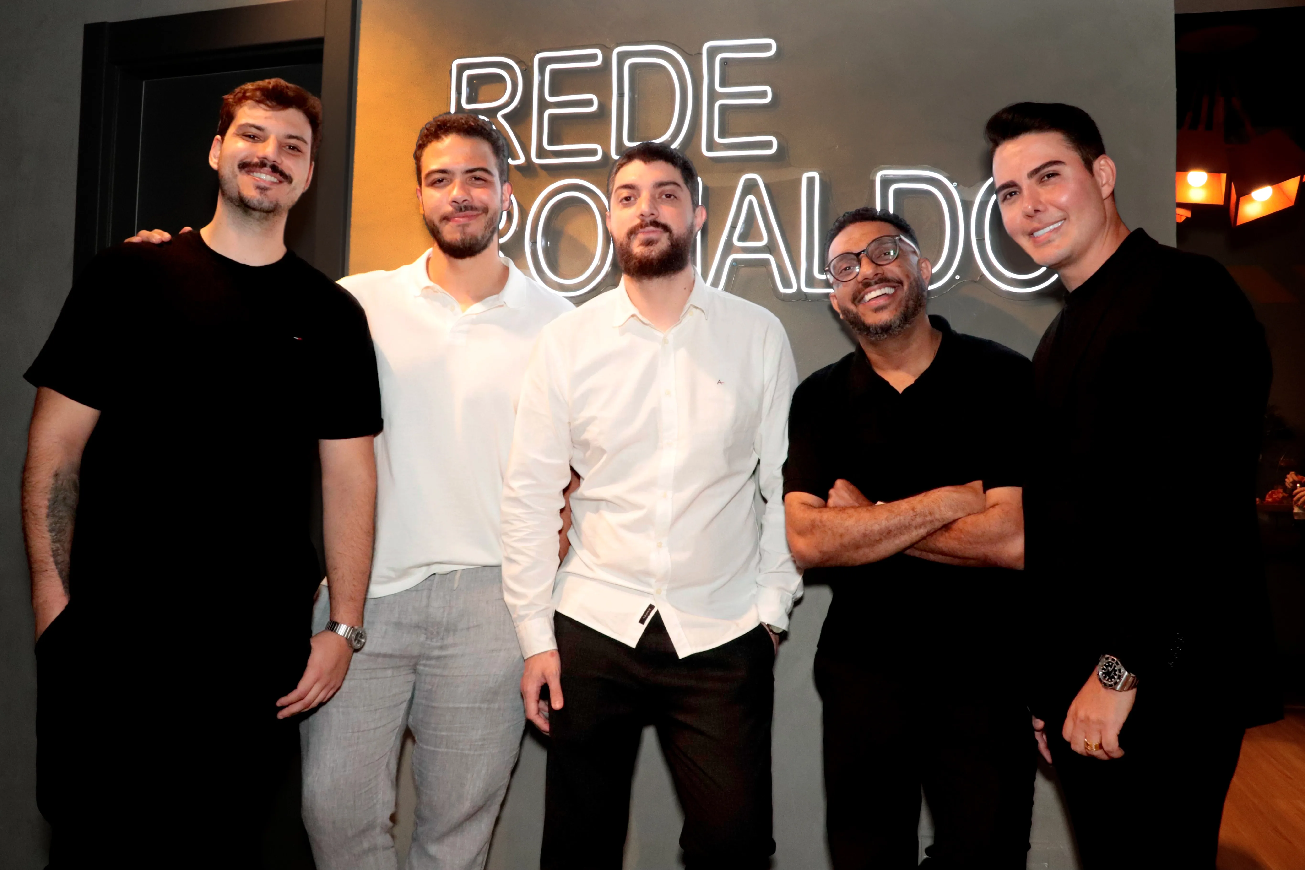 Rede Ronaldo lança "Brasa na Rede 2026" com maior operação digital brasileira do torneio