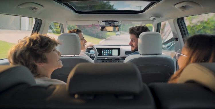 Hit dos anos 90 embala campanha da Hyundai