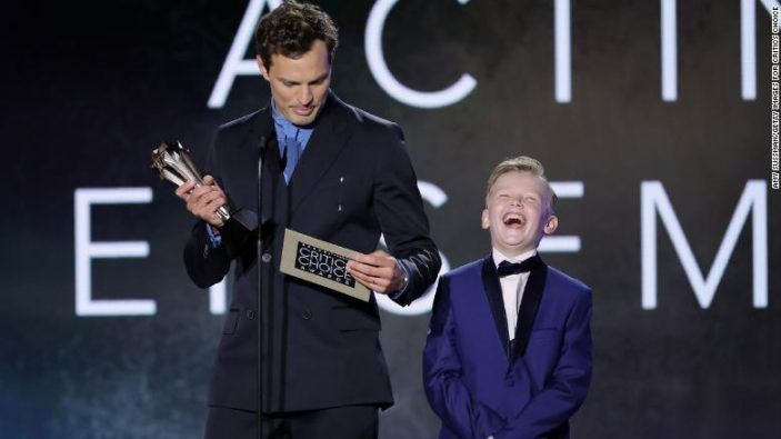 belfastcritics-choice-awards-2022-exlarge-169-703x395.jpg