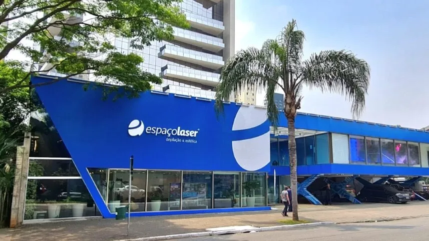 Antes de vender, foi preciso criar o mercado: a estratégia que transformou a Espaçolaser em líder no setor