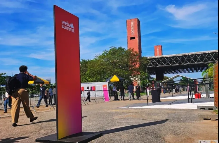 IA, marcas atemporais e expansão global pautam debates no Web Summit Rio 2026