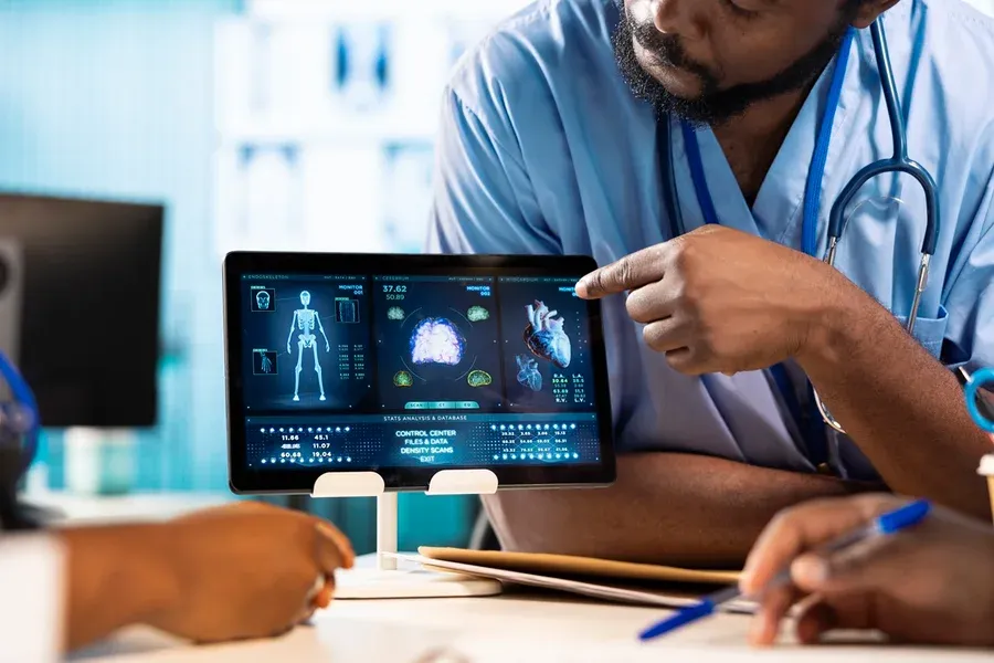 MNG aposta em especialização e IA para transformar o marketing na medicina e na saúde