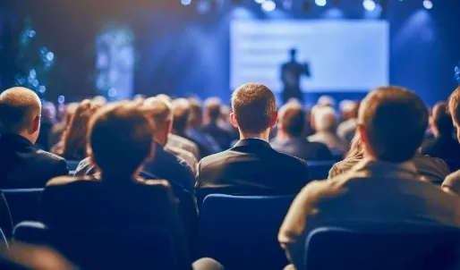 Eventos corporativos investem em experiências imersivas para engajar público e fortalecer marcas