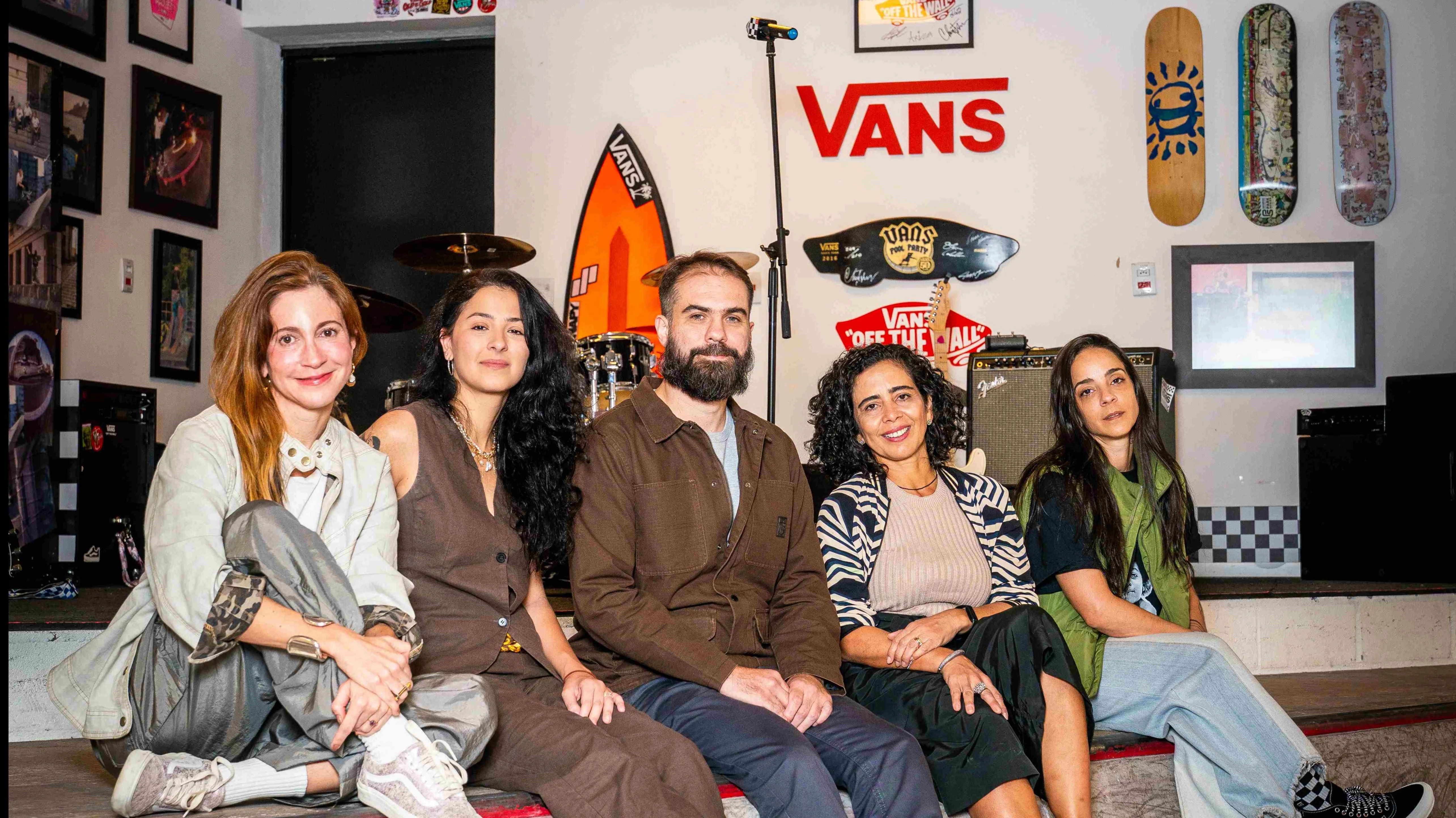 Vans escolhe Fbiz para liderar sua comunicação no Brasil