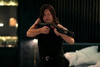 norman-reedus-ballerina.jpg