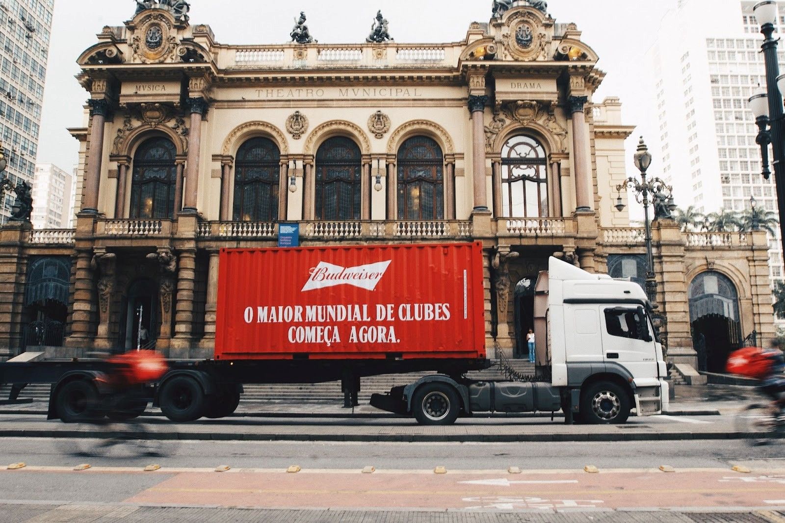 Budweiser celebra patrocínio do Mundial de Clubes FIFA 2025