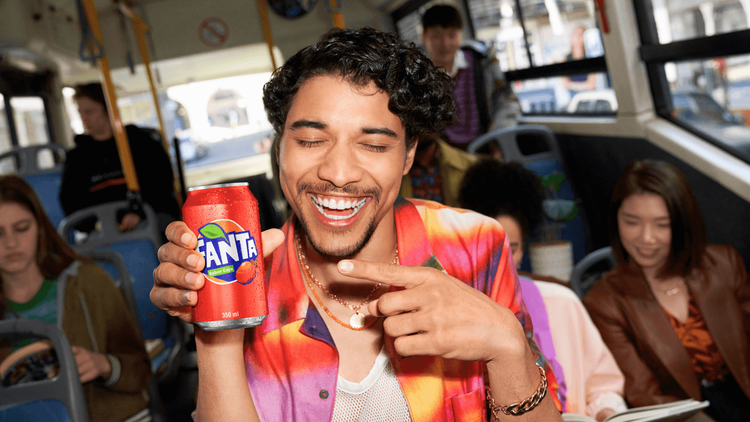 Em homenagem à cultura nordestina, Fanta lança novo sabor de Caju
