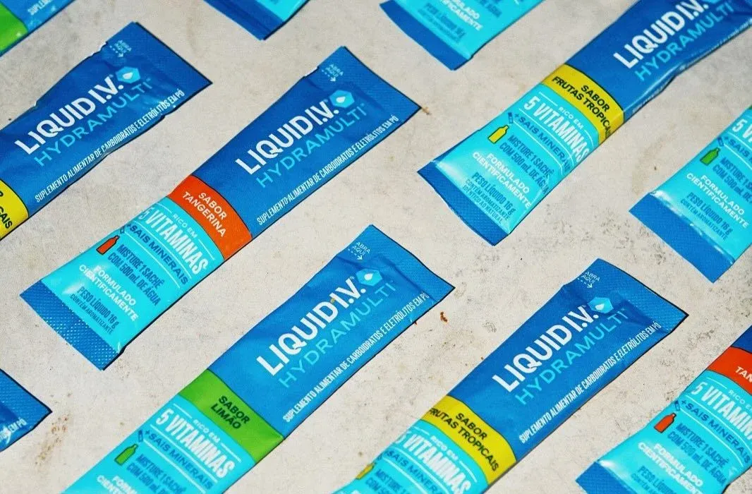 Liquid I.V. estreia no Brasil com ativação gigante na Avenida Paulista