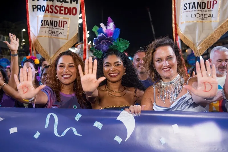 Sapucaí recebe campanha "Carnaval+Seguro" contra importunação sexual em parceria com L’Oréal Paris