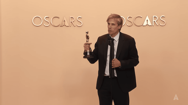 Marcas reagem à vitória do Brasil no Oscar