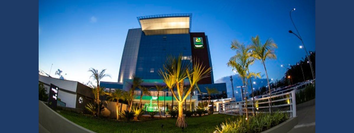 Unimed Volta Redonda recebe selo por uso de energia limpa