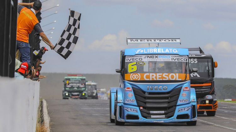 Sem Parar Empresas patrocina temporada 2025 da Copa Truck